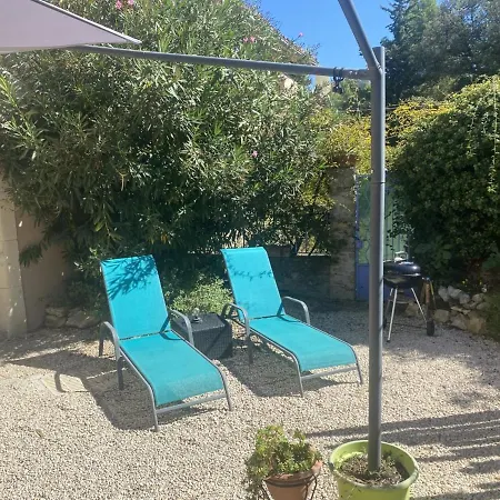 Bed & Breakfast La De Charme Du Mas De La Fontaine De Jonquier Avec Privatif *
