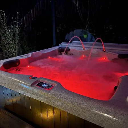 Bed & Breakfast La De Charme Du Mas De La Fontaine De Jonquier Avec Privatif *
